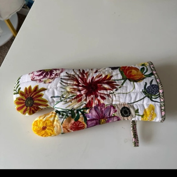 Anthropologie Nathalie Lete Helena Oven Mitt - Picture 10 of 12